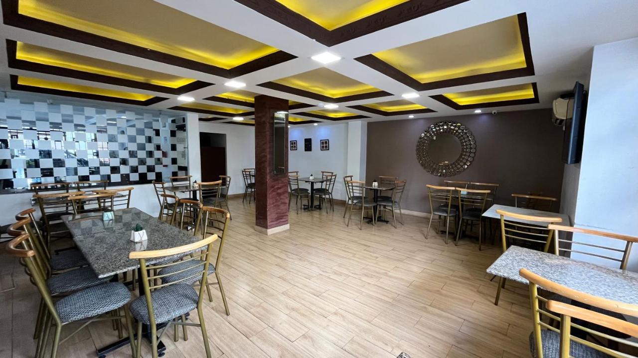 Varadero Internacional 3* Guayaquil